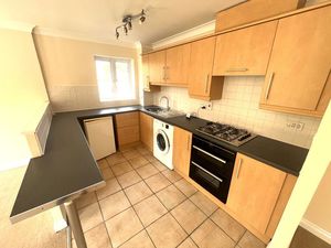 Kitchen- click for photo gallery